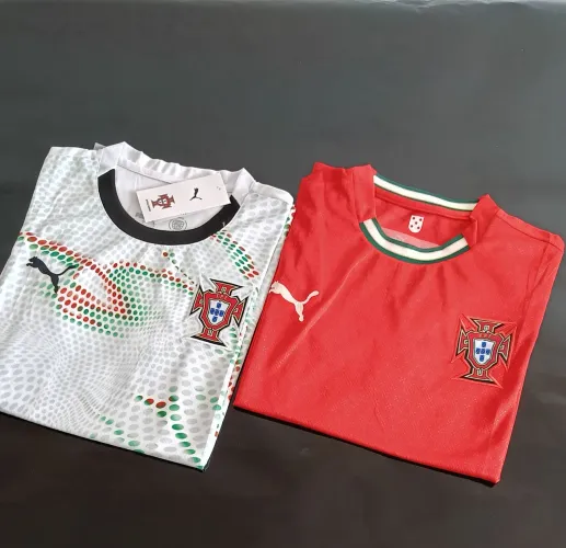 Camisas da seleção de Portugal tamanho P ,temporada 25/26
