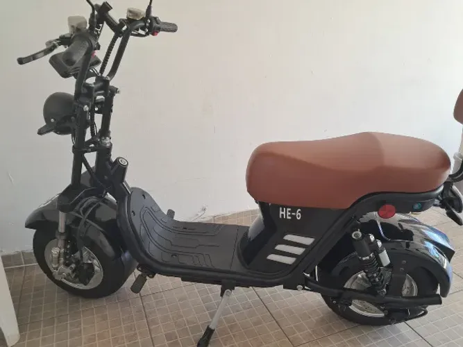 Ecoviva 1000w Scooter He-6 600km
