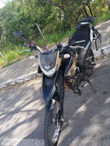 Moto em ótimo estado de conservação. 