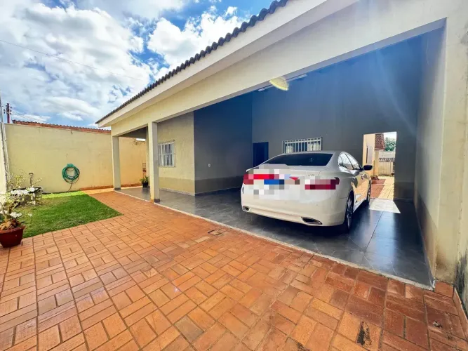 CASA DISPONÍVEL NO NOVO HORIZONTEE