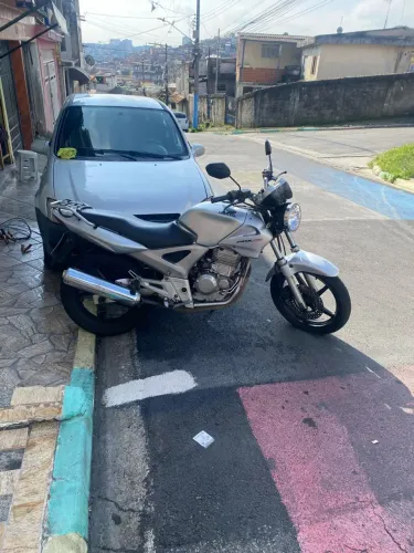 Honda CBX 250 Twister 2004