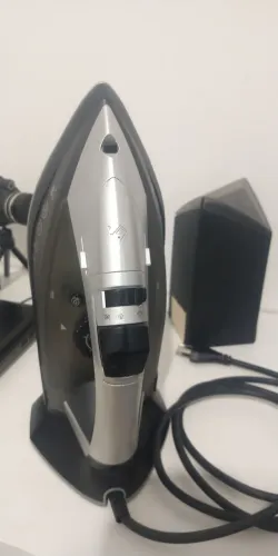 Ferro de passar de cerâmica Oster