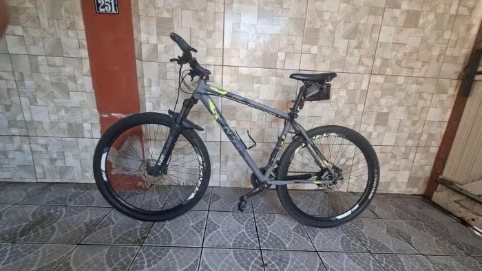 Bicicleta Sense Fun + transbike de teto
