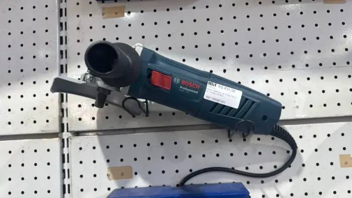 ESMERILHADEIRA 4.1/2" 115MM 770W GWS 770 220V - BOSCH