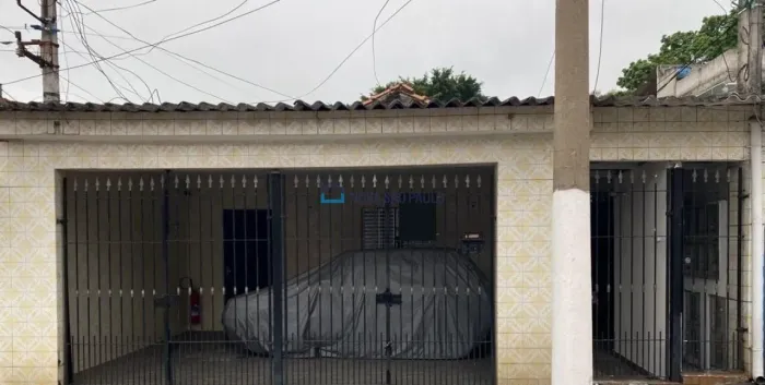 CASA TÉRREA COM 7 KITNETS - Jabaquara
