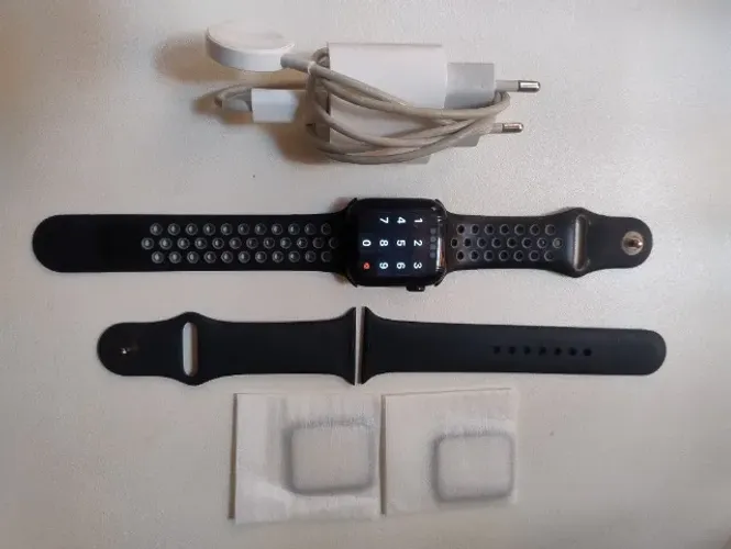 Apple Watch SE 40 2° geração
