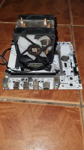 Placa mae x99 com xeon 2680v4 (precinho)