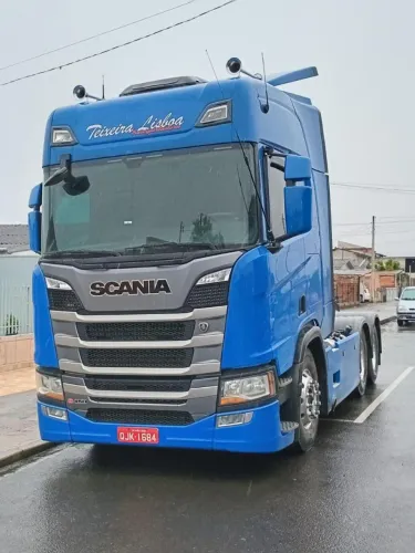 Scania R450 Highline 6x2 com RETARDE