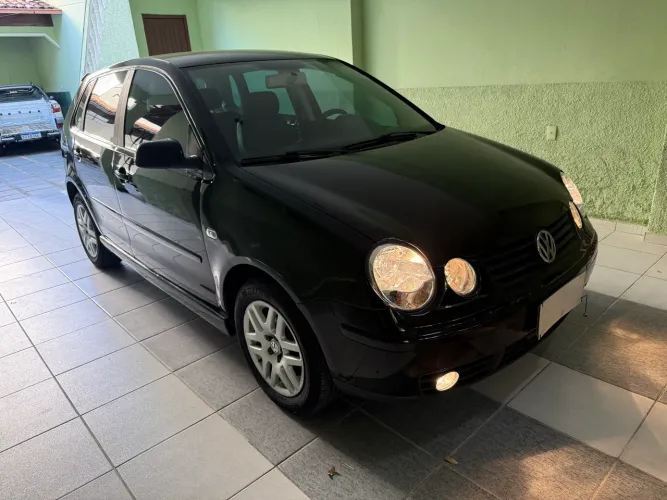Volkswagen Polo 1.6 Mi/s.ouro 1.6 MI Tot.flex 8V 5P 2006
