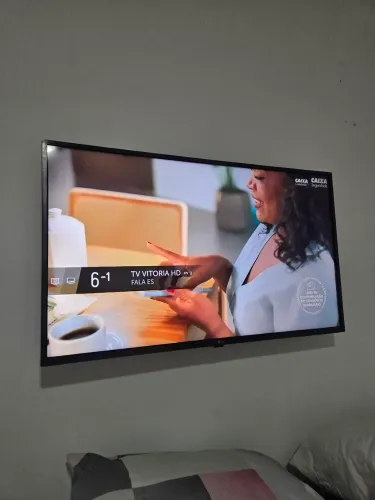 Tv lg 43 polegadas smart perfeito estado