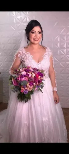 Vestido de noiva princesa manga longa