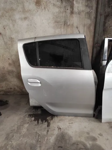 Porta traseira direita Sandero 2015 a 2020