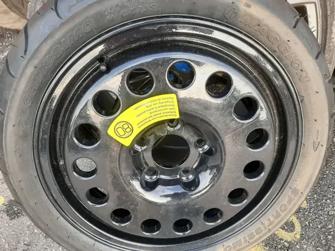 Estepe fino aro 17 Mercedes 5x112 roda e pneu emergência socorro