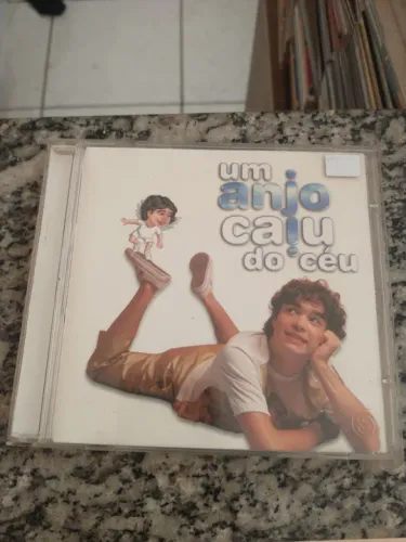 CD UM ANJO CAIU DO CÉU 