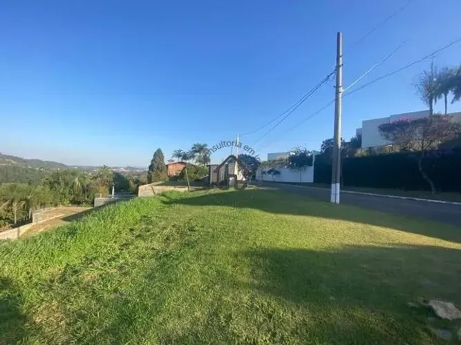Terreno à venda no Condomínio Sol Vinhedo em Vinhedo.
