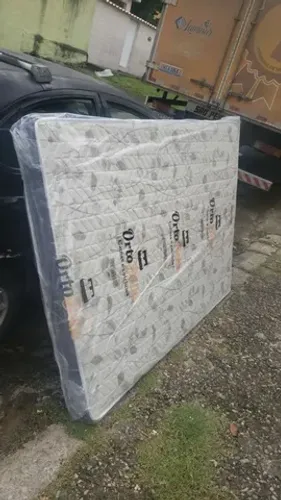 Colchão D33 novo e lacrado garantia