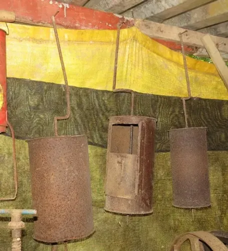 Torrador de café antigo