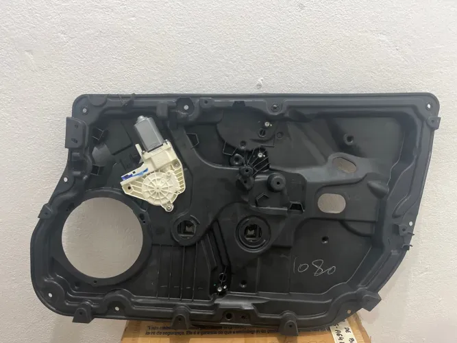 Máquina do vidro com motor capa de proteção New Fiesta 13/19. Hatch
