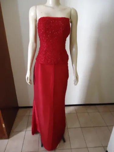 Vestido de festa novo colete e saia longa