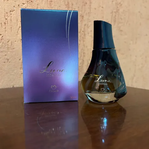 Perfume Natura Luna Intenso 50ml COM BRINDE!