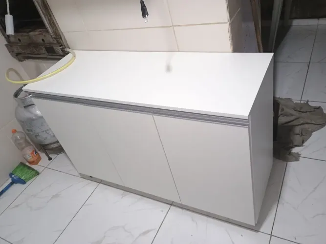 Armário de Cozinha Branco Novo