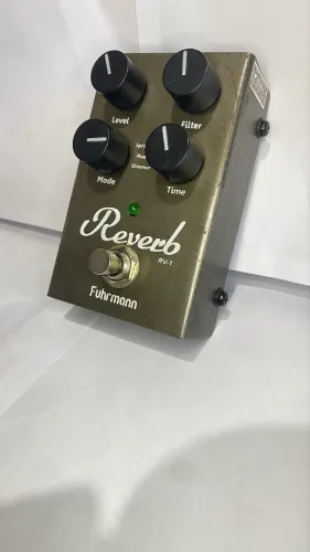 Pedal de Reverb RV-1 Fuhrmann
