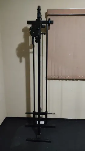 Aparelho de Musculação Mono Cross de Parede 