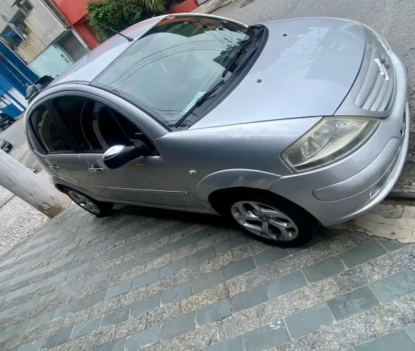 Citroen C3 Exclusive 1.4 Flex 8V 5P 