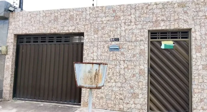 CASA NO RIO ANIL