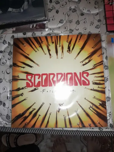 Três disco vinil scorpions. Original 