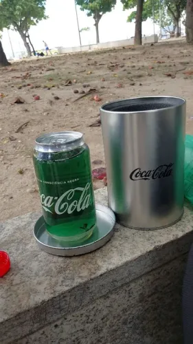 Lata de Coca-Cola Conciencia Negra !!