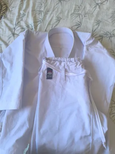 Kimono de Karatê K10 Perfeito e Novo!!