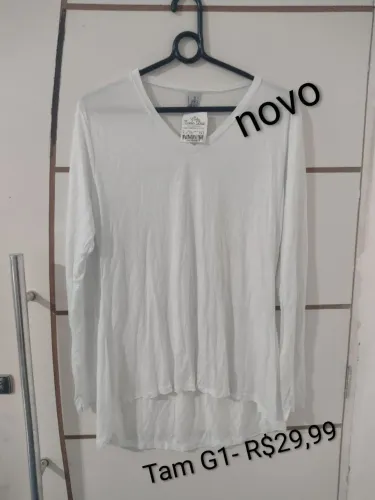 Roupas femininas plus-size branca
