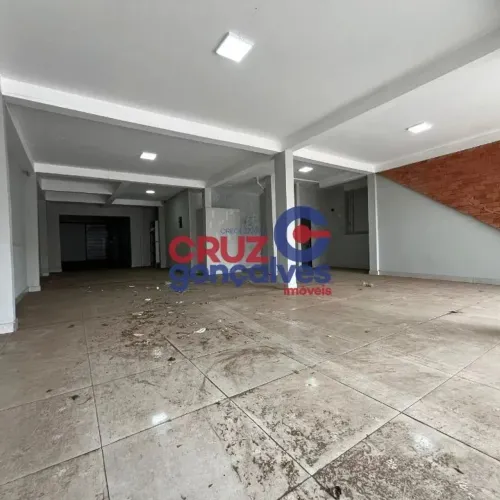 Ótimo Salão Comercial para Alugar no Centro de Rio Claro!