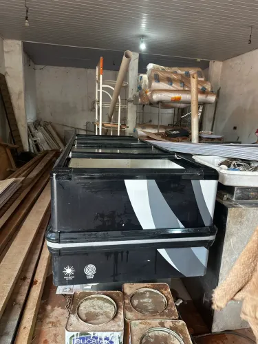 Ilha de frios e congelados 