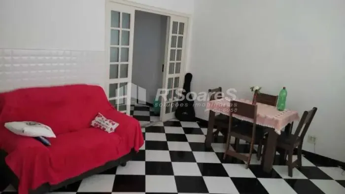 Casa de vila triplex com 4 quartos no Cachambi - Rua Miguel Cervantes