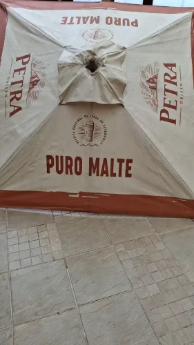 Ombrelone de madeira 1,98metros.