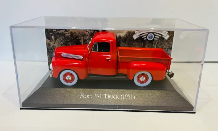 Miniatura Metal Carro Carrinho Colecionável Ford F-1 Truck (1951) 1/43