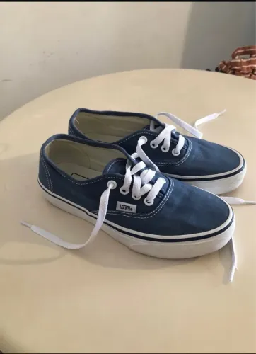 Tênis Vans Azul Clássico