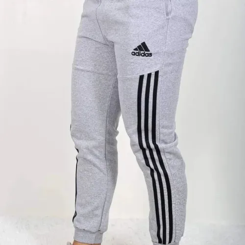 Calça Adidas Cinza com Listras