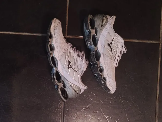 Mizuno prophecy 7 Branco