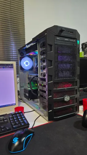 PC Gamer Intel DX79SI / Xeon 2680 / 32GB / RTX2060 Super 8GB / SSD 500GB / 1TB HDD