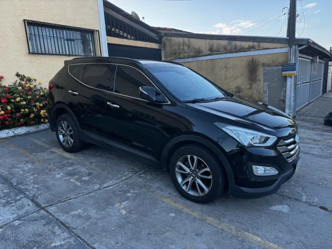 Hyundai Santa Fe GLS 3.3 V6 4X4 Tiptronic 2014 7 lugares