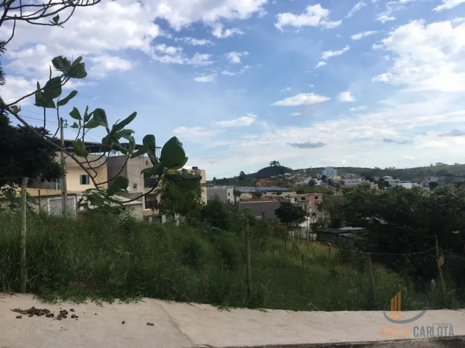 Lote a venda bairro São Marcos Conselheiro Lafaiete MG