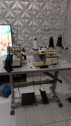 Máquina Interlok 5 fios e Colarett Bracob