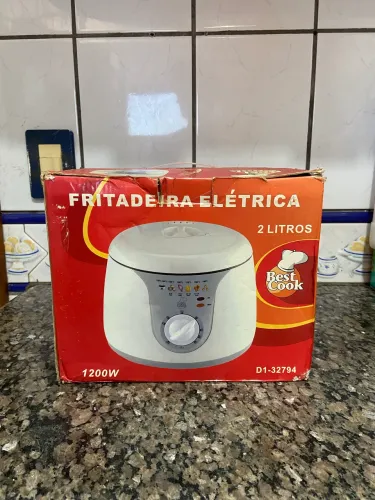 Fritadeira elétrica 2 litros