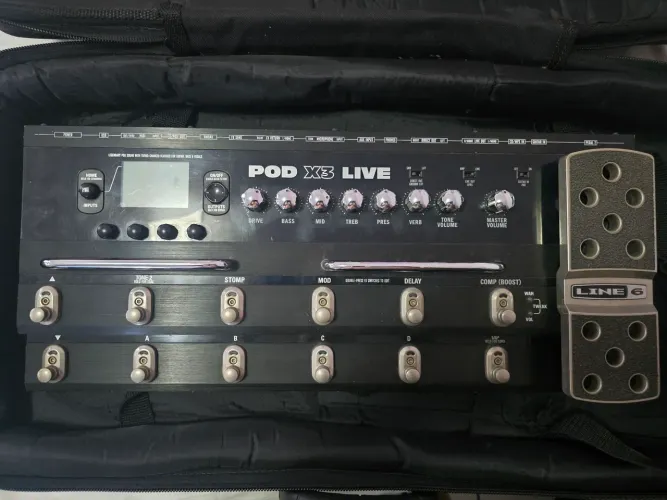 Pedaleira Line 6 POD X3 Live