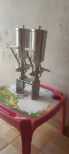 Maquina de recheio para churros