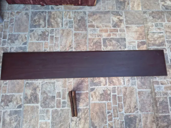 Prateleira de Madeira
