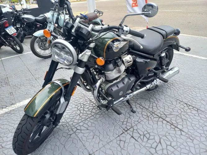 SUA SUPER METEOR INTERSTELLAR 650cc está aqui na ROYAL ENFIELD DE MACAÉ!! 